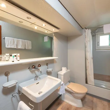 Apartment Cpm *
